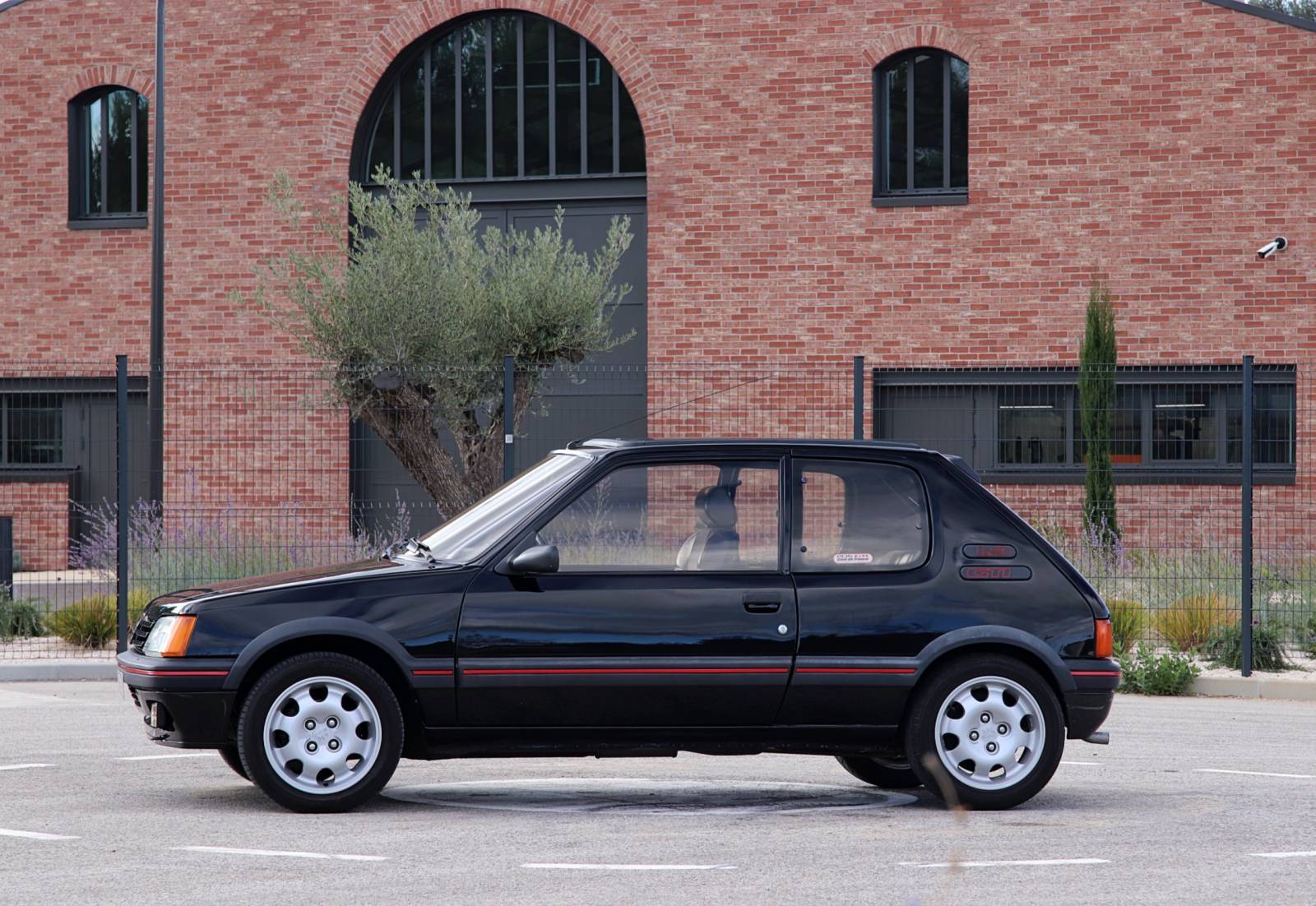 peugeot 205 gti 130cv
