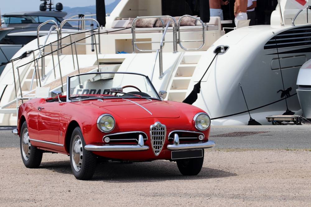 ALFA ROMEO GIULIA SPIDER A VENDRE PARIS 