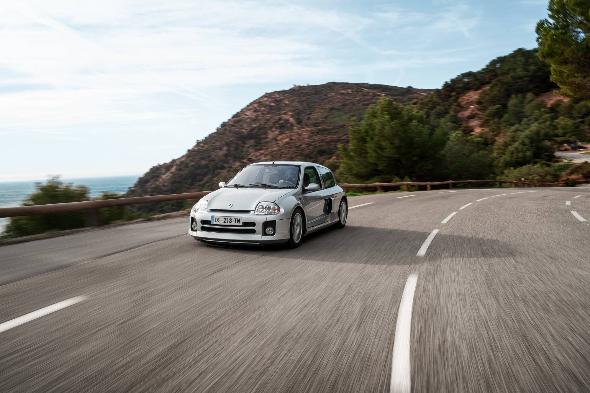 renault_clio_v6_a_vendre_=
