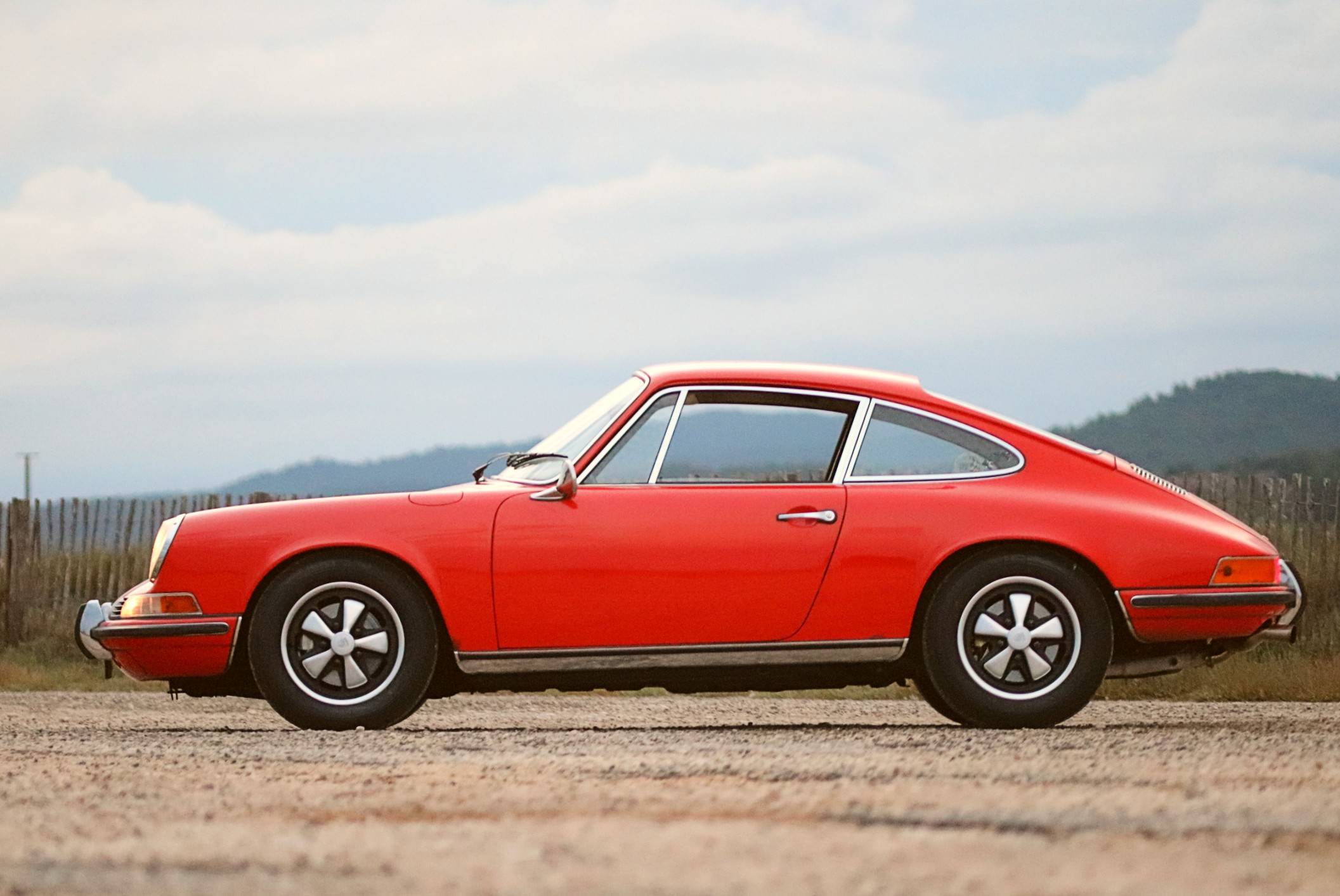 911 2.2 e orange a vendre dijon