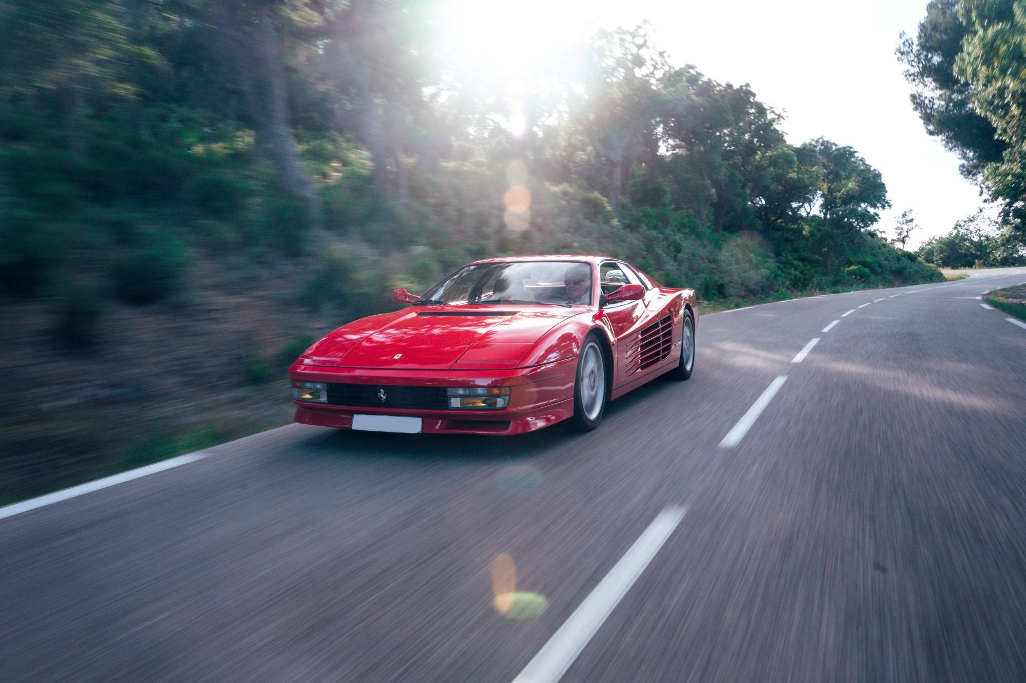 FERRARI TESTAROSSA A VENDRE BORDEAUX