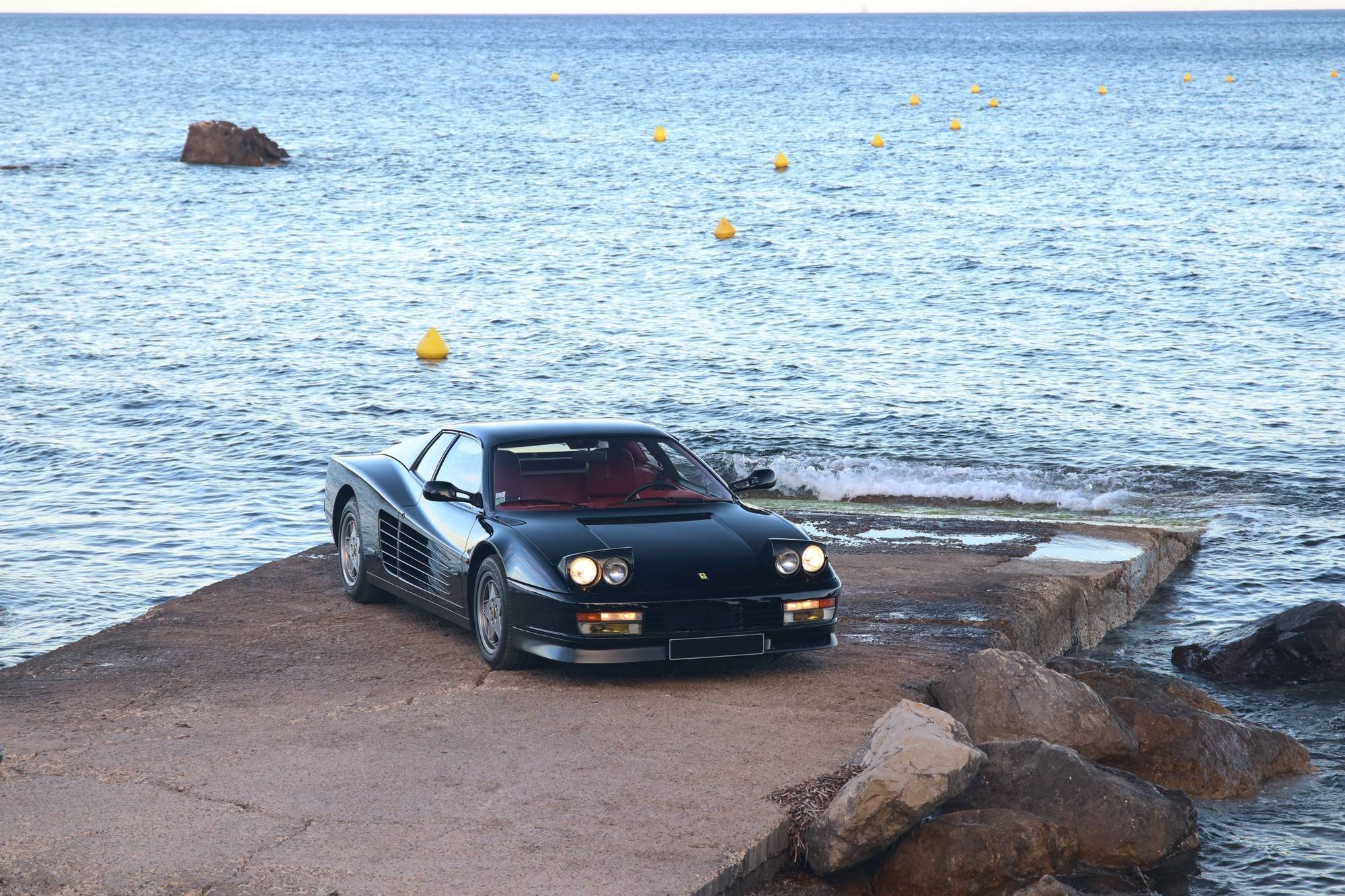 FERRARI TESTAROSSA A VENDRE METZ