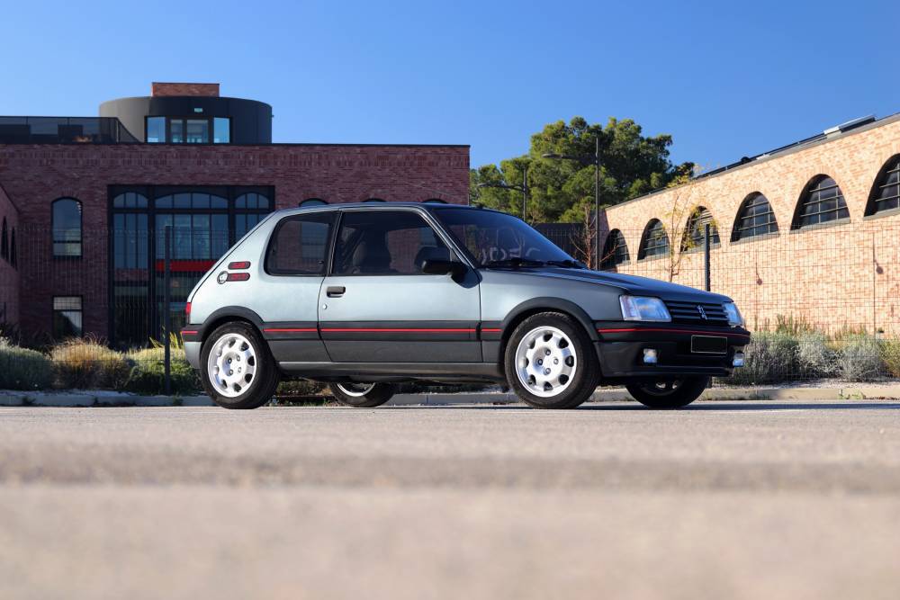 205 GTI 130 A VENDRE LYON