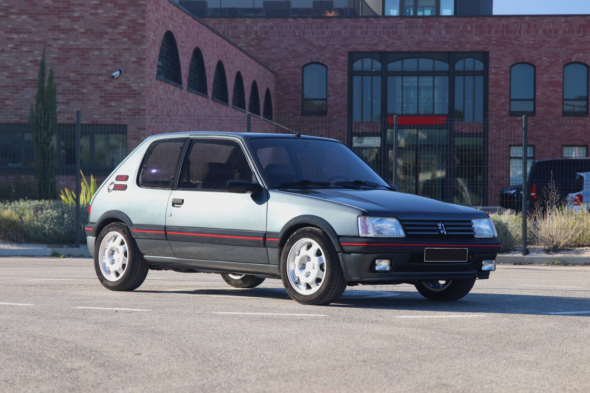 205 GTI 130CV A VENDRE PARIS