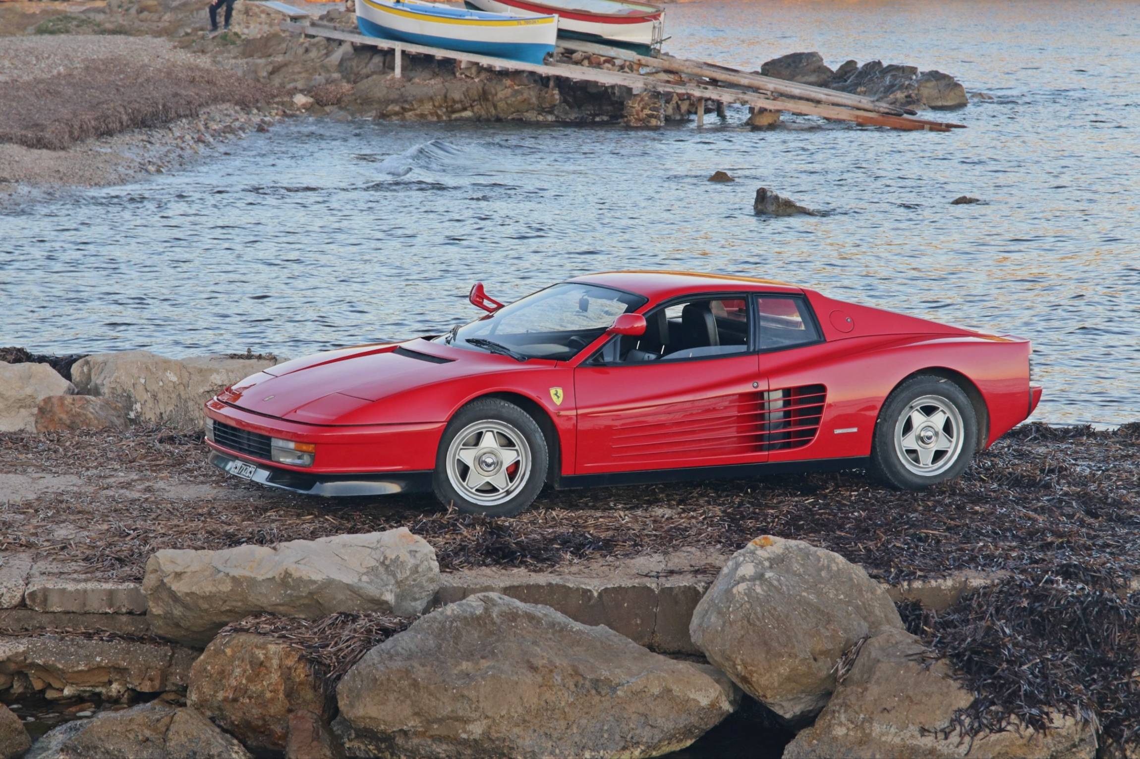 FERRARI TESTAROSSA MONOSPECCHIO A VENDRE CLERMONT FERRAND