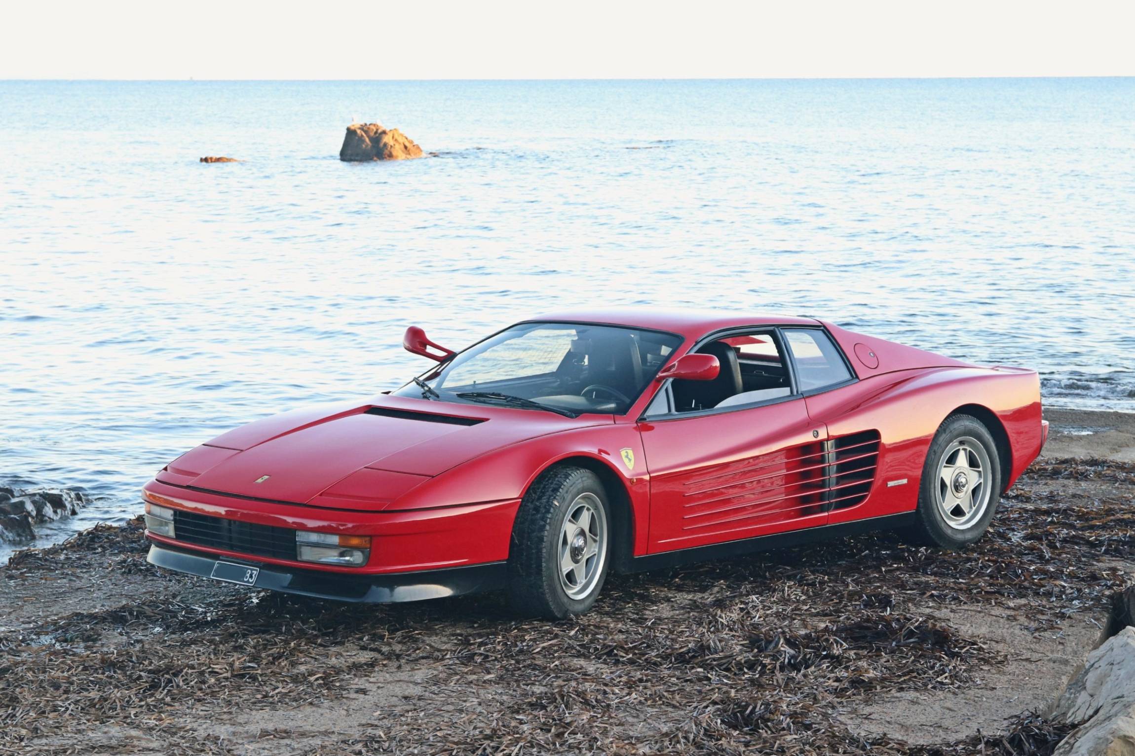 FERRARI TESTAROSSA MONOSPECCHIO A VENDRE CANNES