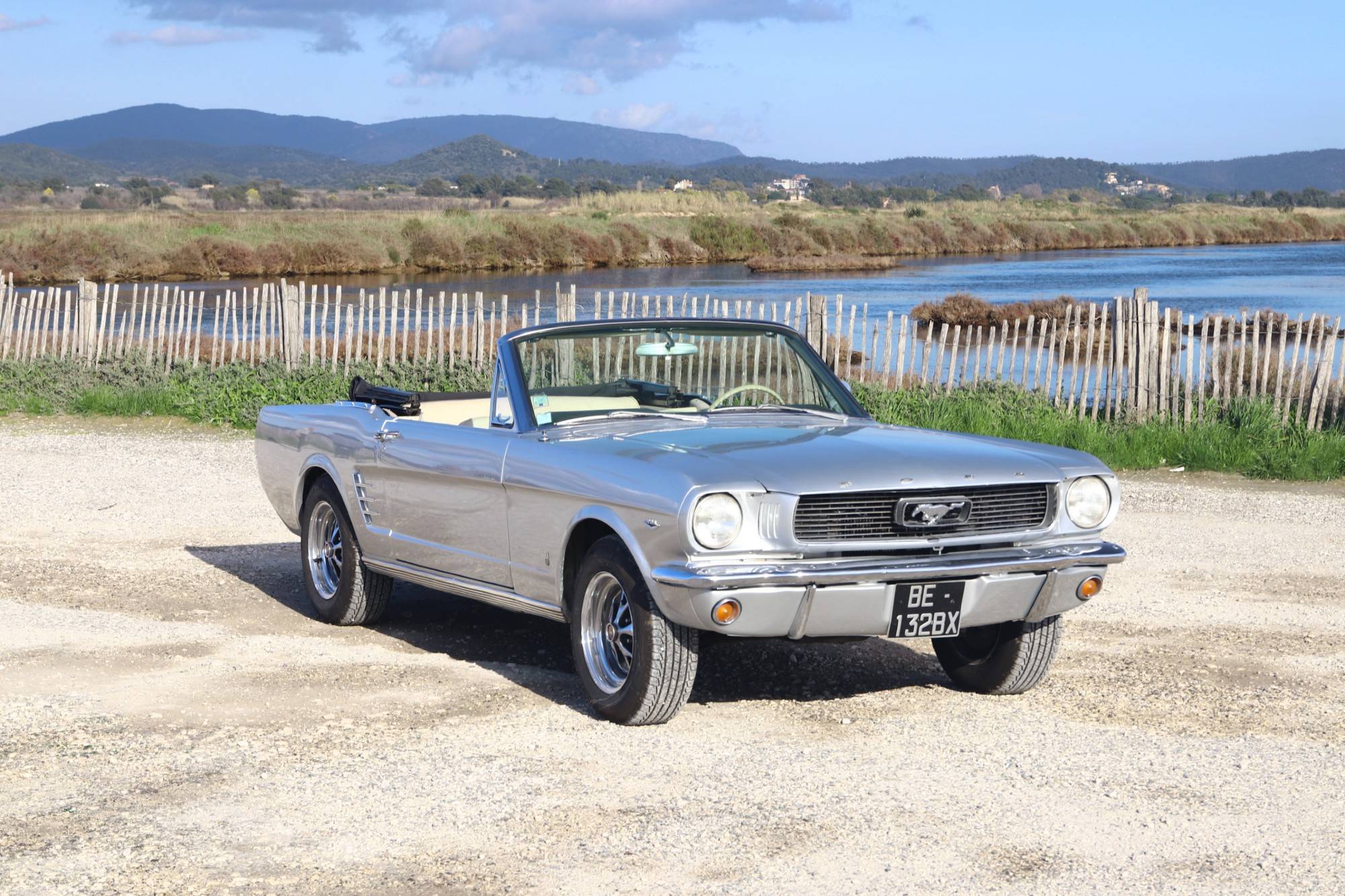 FORD MUSTANG 289 CABRIOLET A VENDRE BORDEAUX