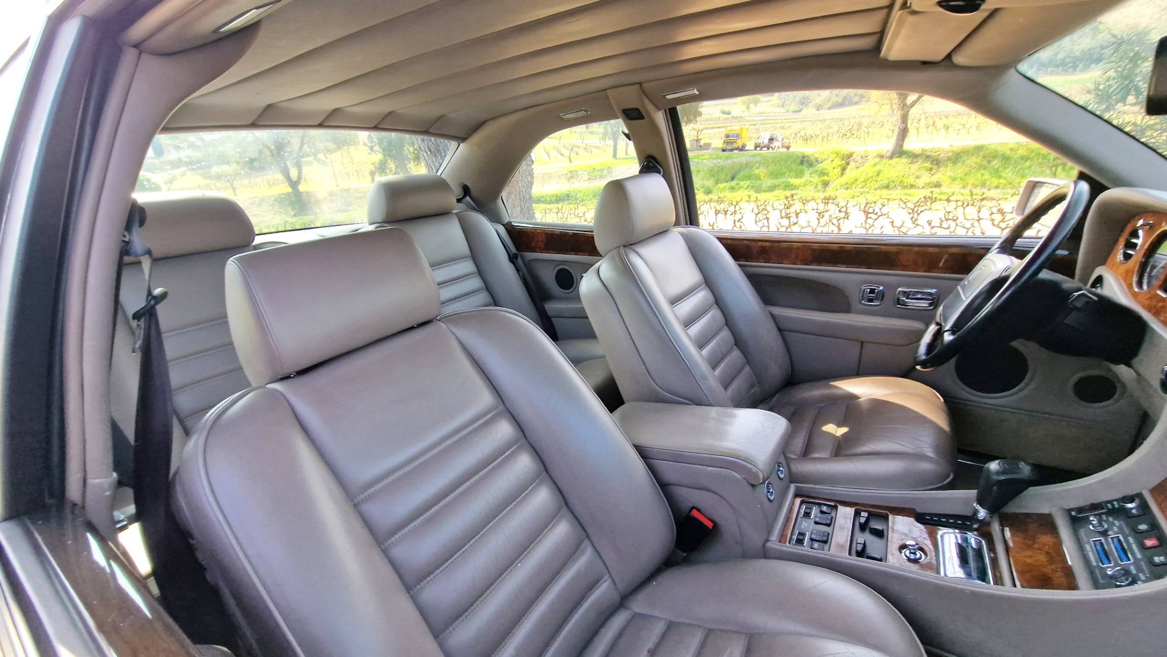 BENTLEY COUPE MULLINER PARK WARD A VENDRE PERPIGNAN