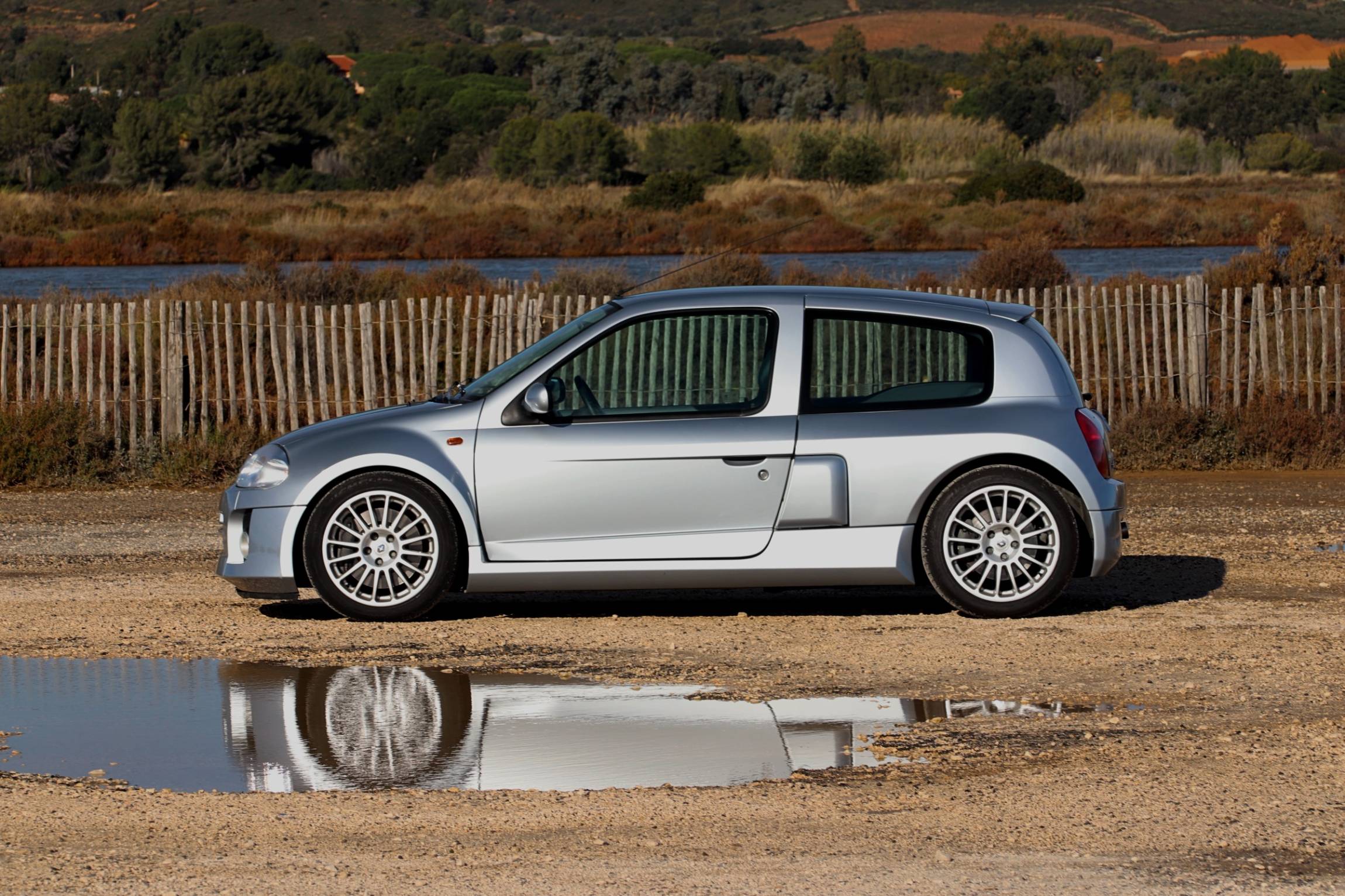CLIO V6 A VENDRE MARSEILLE