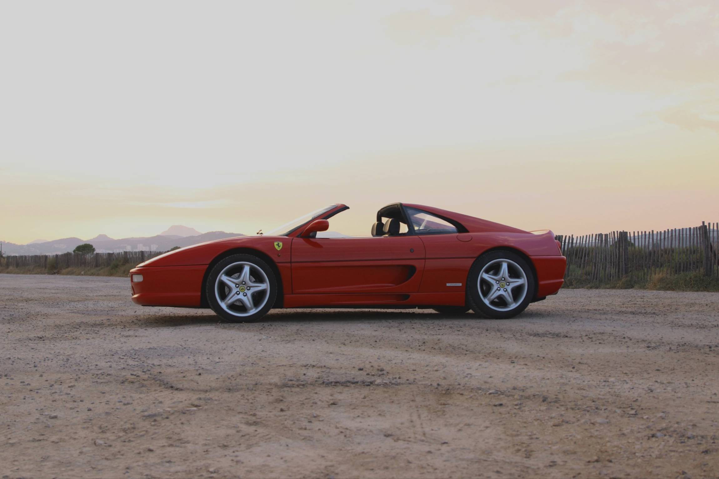 FERRARI 355 GTS A VENDRE CLERMONT FERRAND
