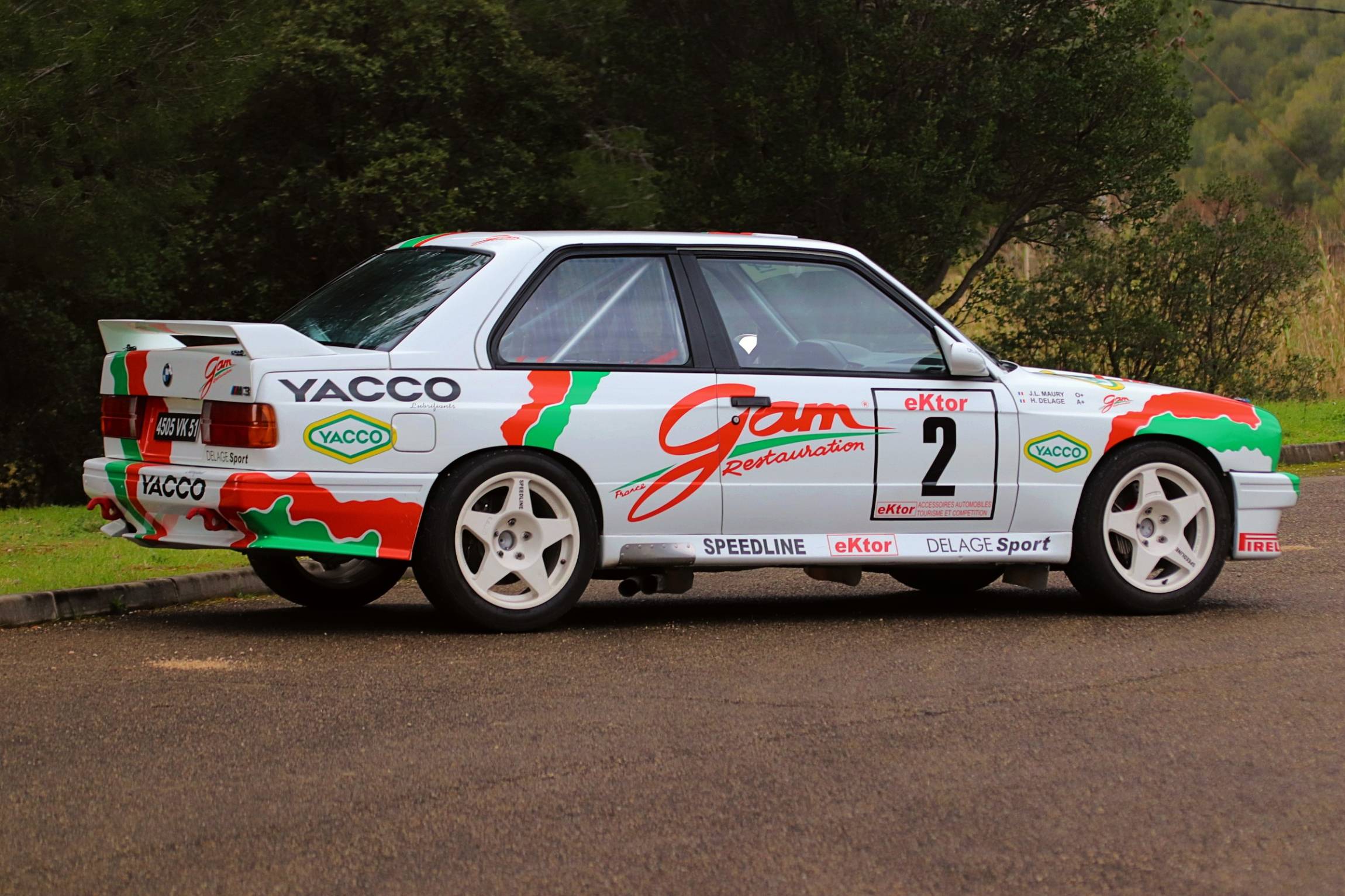 BMW M3 E30 GrA A VENDRE CLERMONT FERRAND