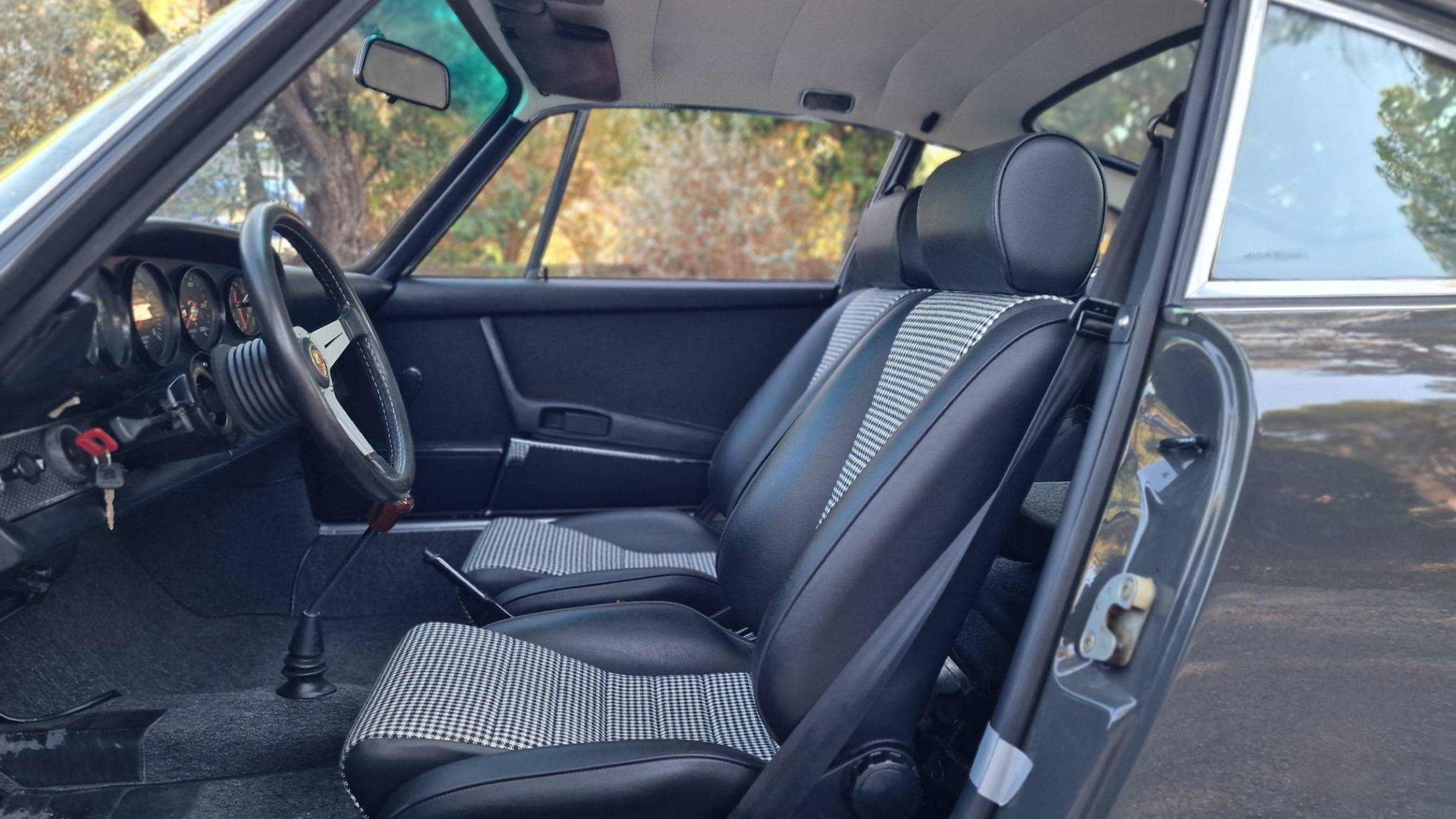 PORSCHE 911 2.2 S SLATE GREY A VENDRE MONTPELLIER