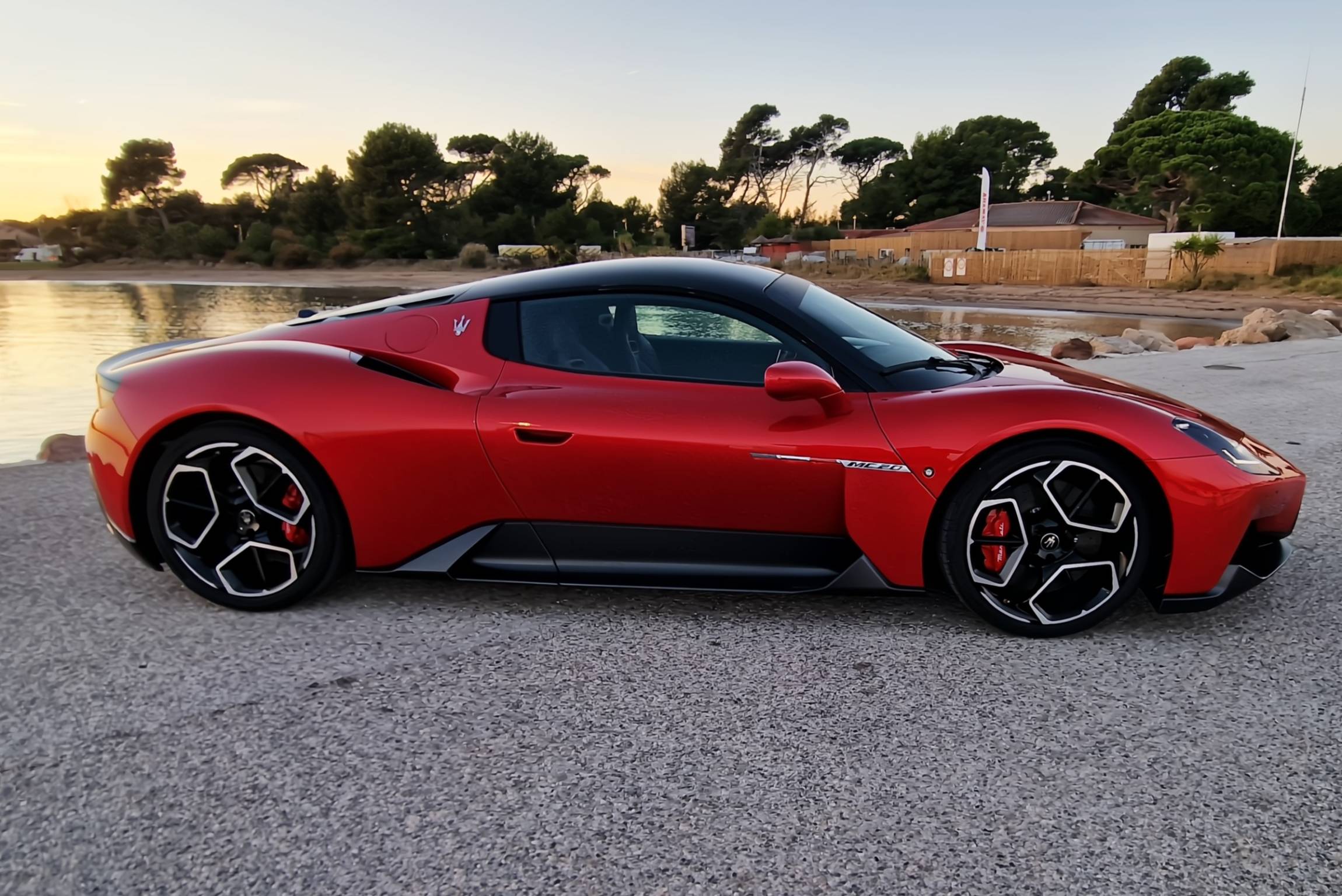 maserati mc20 a vendre cannes