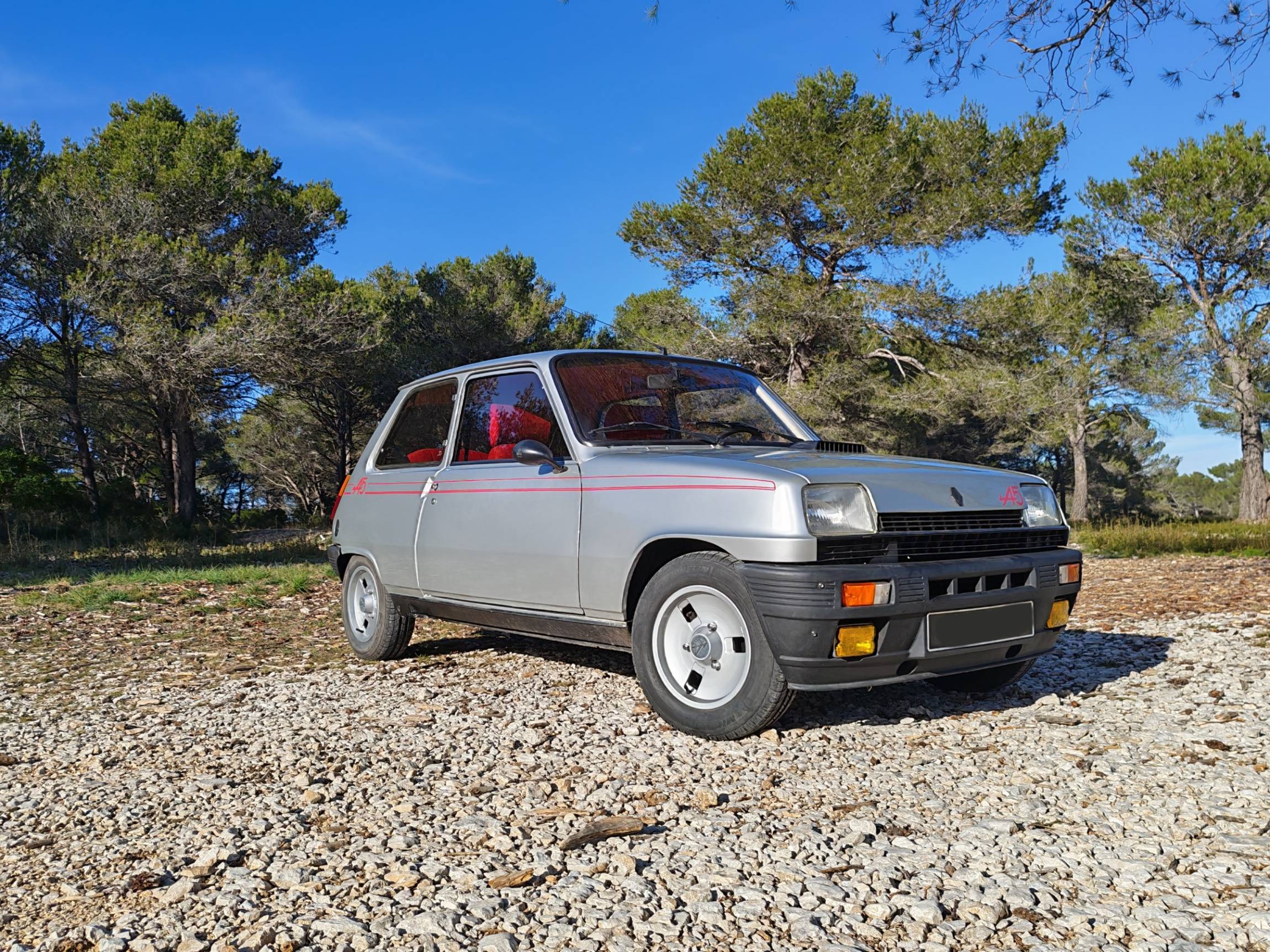 r5 alpine a vendre marseille